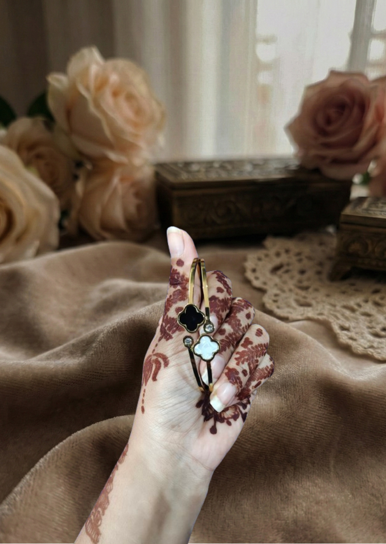 The Monochrome Clover Bangle - Image 2